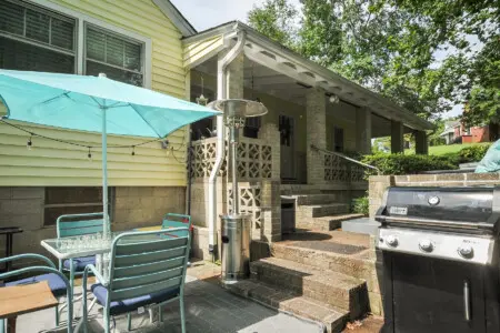 2aeeb756 582d 4d40 8e63 262bfbafdb1d