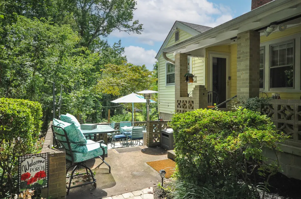 6a773f37 d980 422f aa71 359dccea6cfc