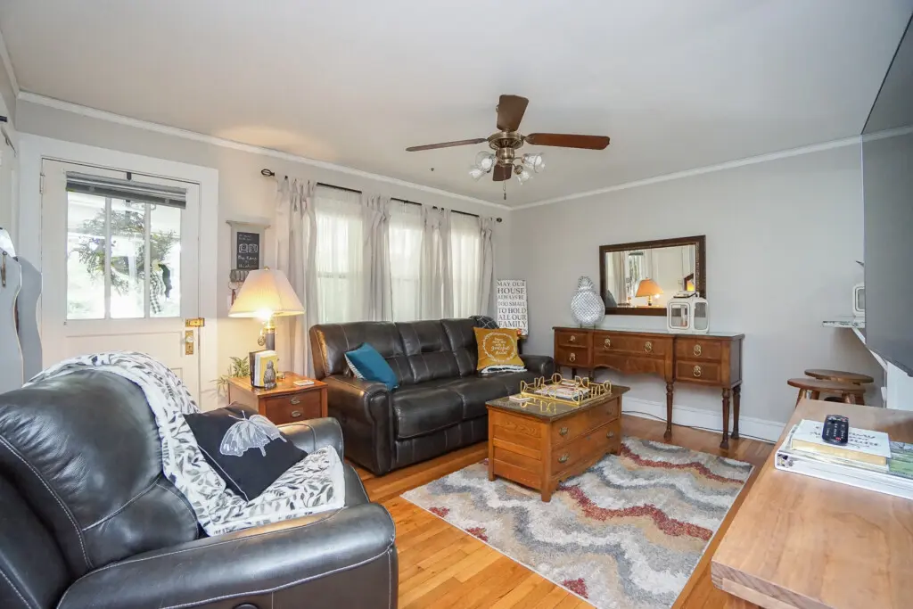 fb310366 bf85 4ad9 86fc 2bdc5a984518