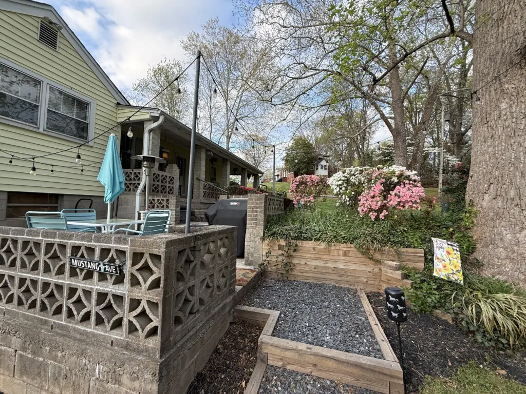 61e8ff88 84a4 473d 89eb b1f43ccabb80