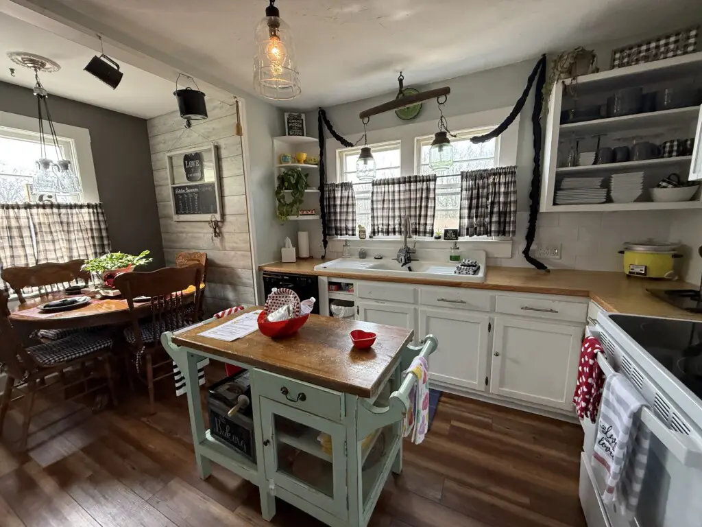 662a2350 c739 4bf8 8cd0 1e0024c35254