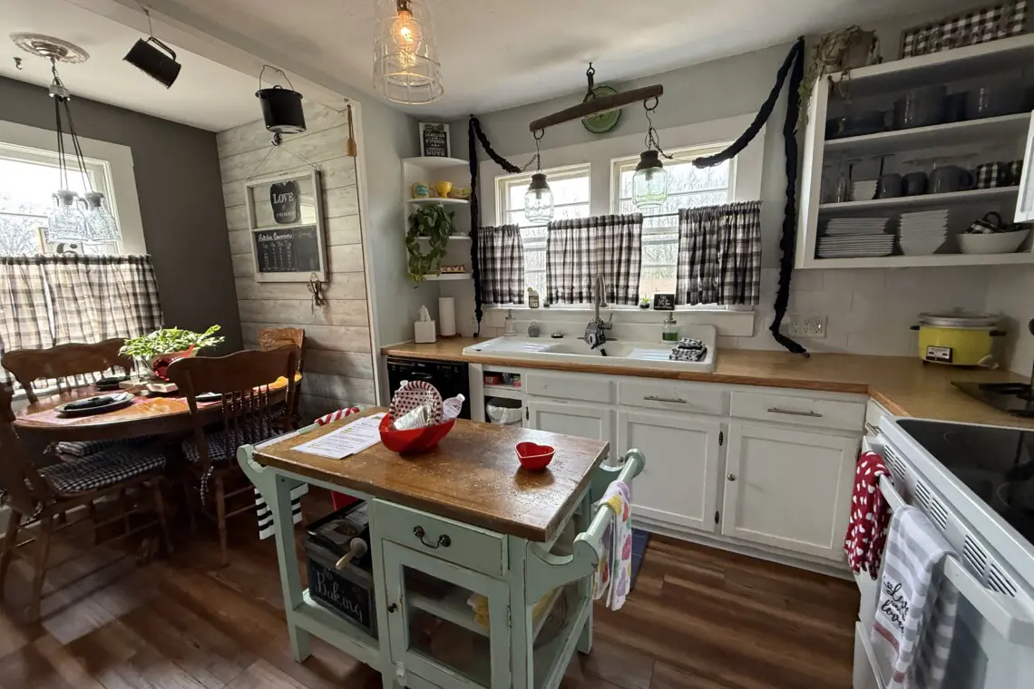 662a2350 c739 4bf8 8cd0 1e0024c35254