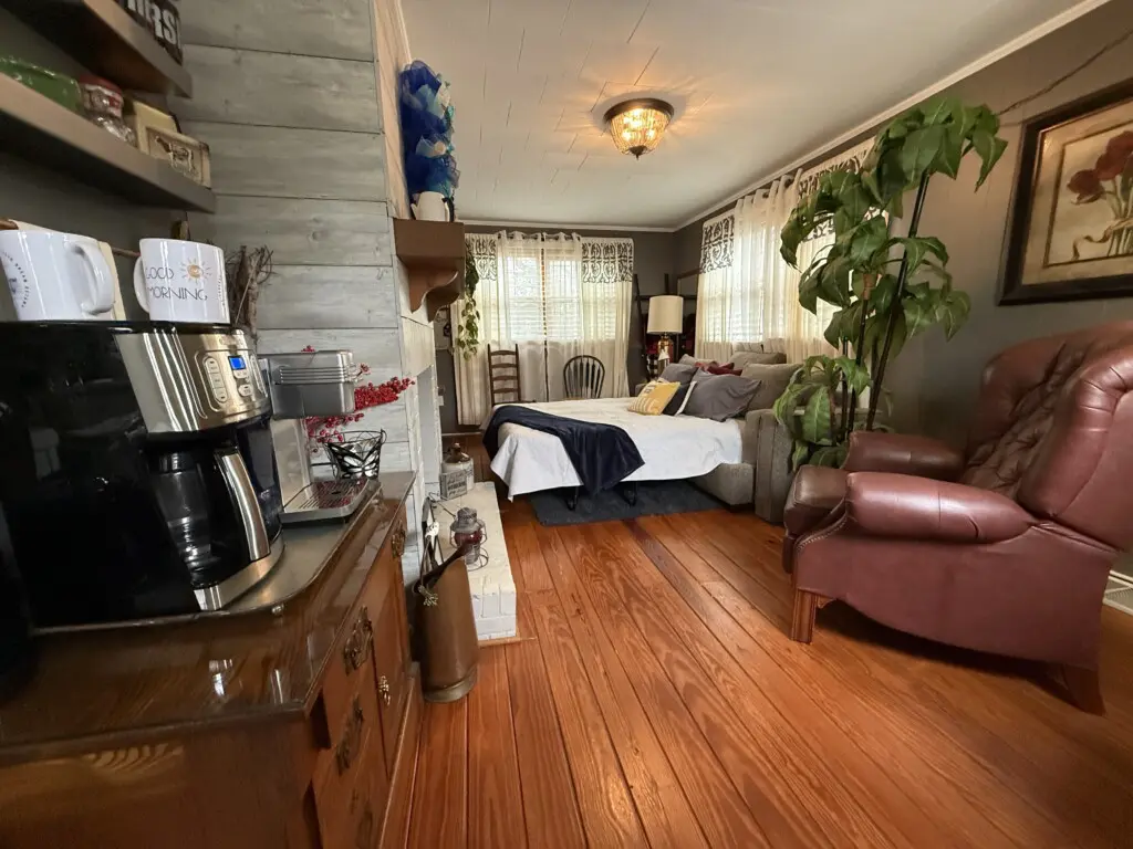 9ef1ed8f 4fd1 48e3 b486 d783ce60dbf5