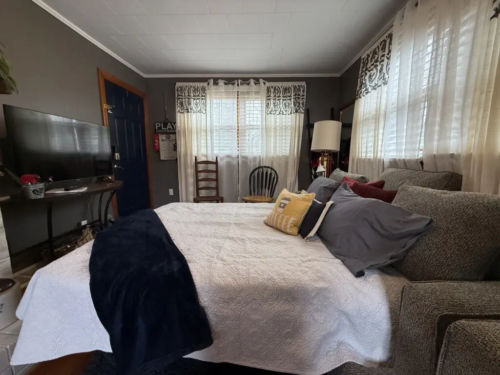 a1c83209 3be6 4a92 b080 5a0840d1a3a7