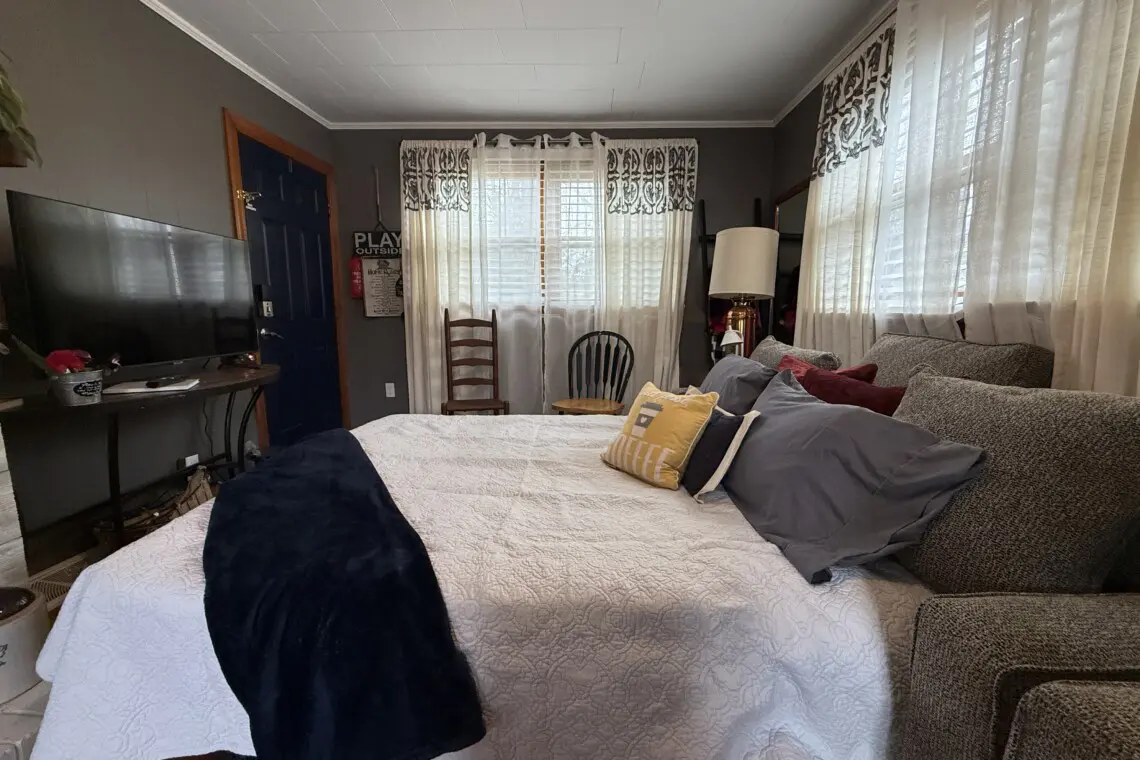 a1c83209 3be6 4a92 b080 5a0840d1a3a7